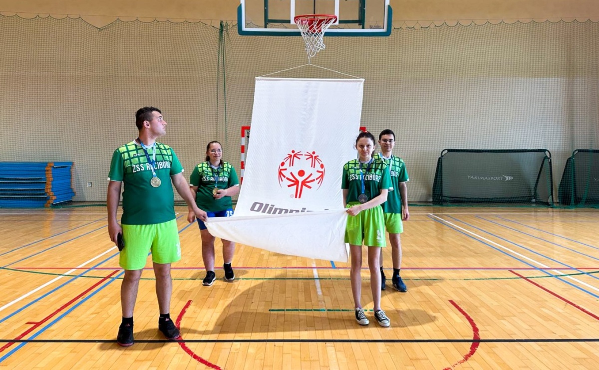 XXI Turniej Badmintona Olimpiad Specjalnych za nami - Serwis informacyjny z Raciborza - naszraciborz.pl