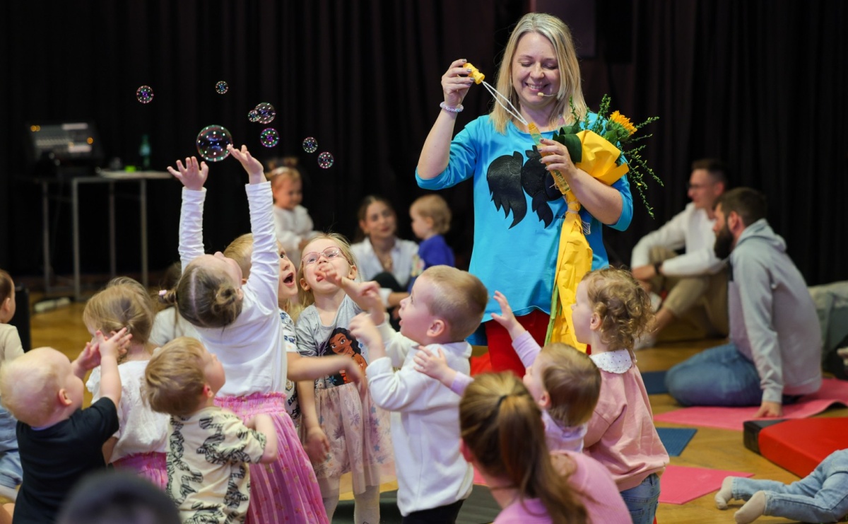 Niech muzyka stanie się pierwszym językiem Twojego dziecka! MALUCHY W KRAINIE DŹWIĘKU zapraszają na koncert! - Serwis informacyjny z Raciborza - naszraciborz.pl