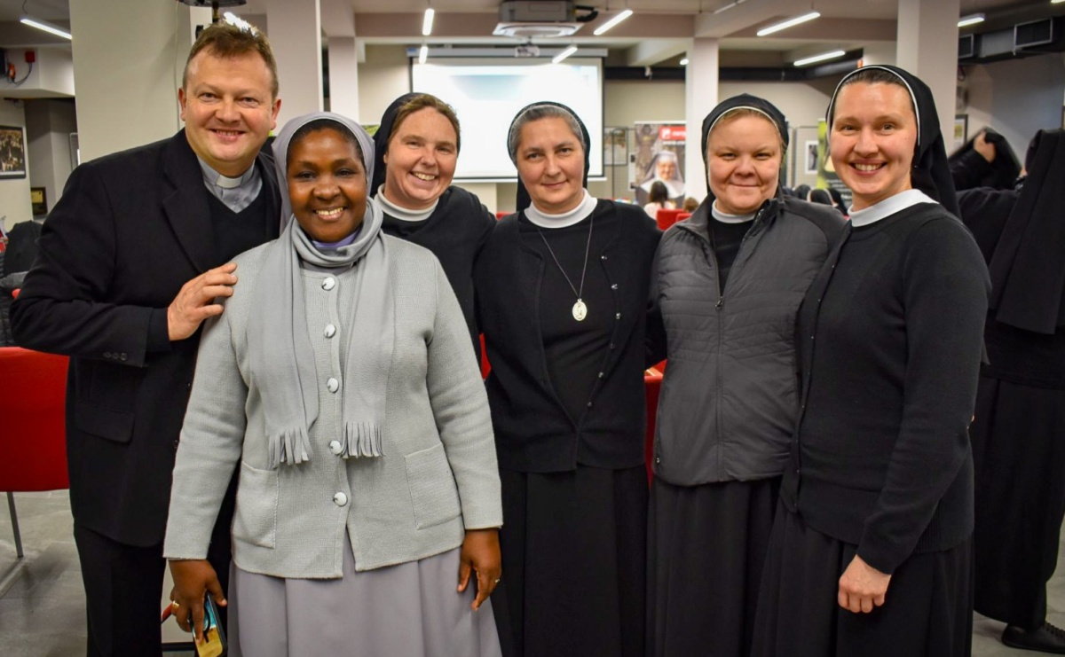 Zamek Piastowski przestrzenią dla sacrum. IV Dni Dulcissimiańskie poświęcone s. Dulcissimie - Serwis informacyjny z Raciborza - naszraciborz.pl
