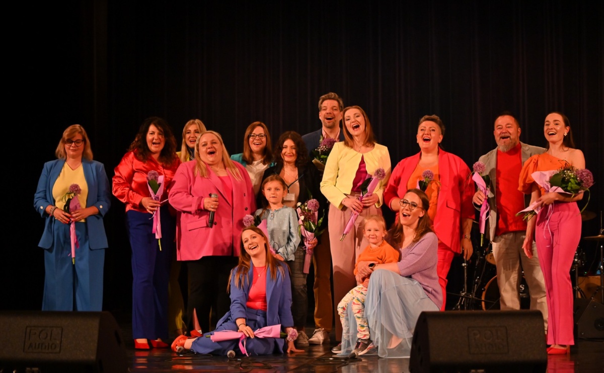 Koncert zespołu wokalnego Perspektywa Adults przyciągnął liczną publiczność - Serwis informacyjny z Raciborza - naszraciborz.pl