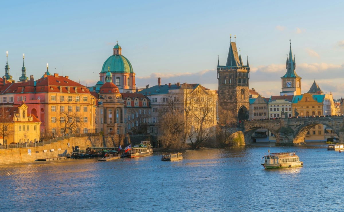 Z Raciborza do Pragi – którą opcję wybrać: auto, pociąg czy autokar? - Serwis informacyjny z Raciborza - naszraciborz.pl