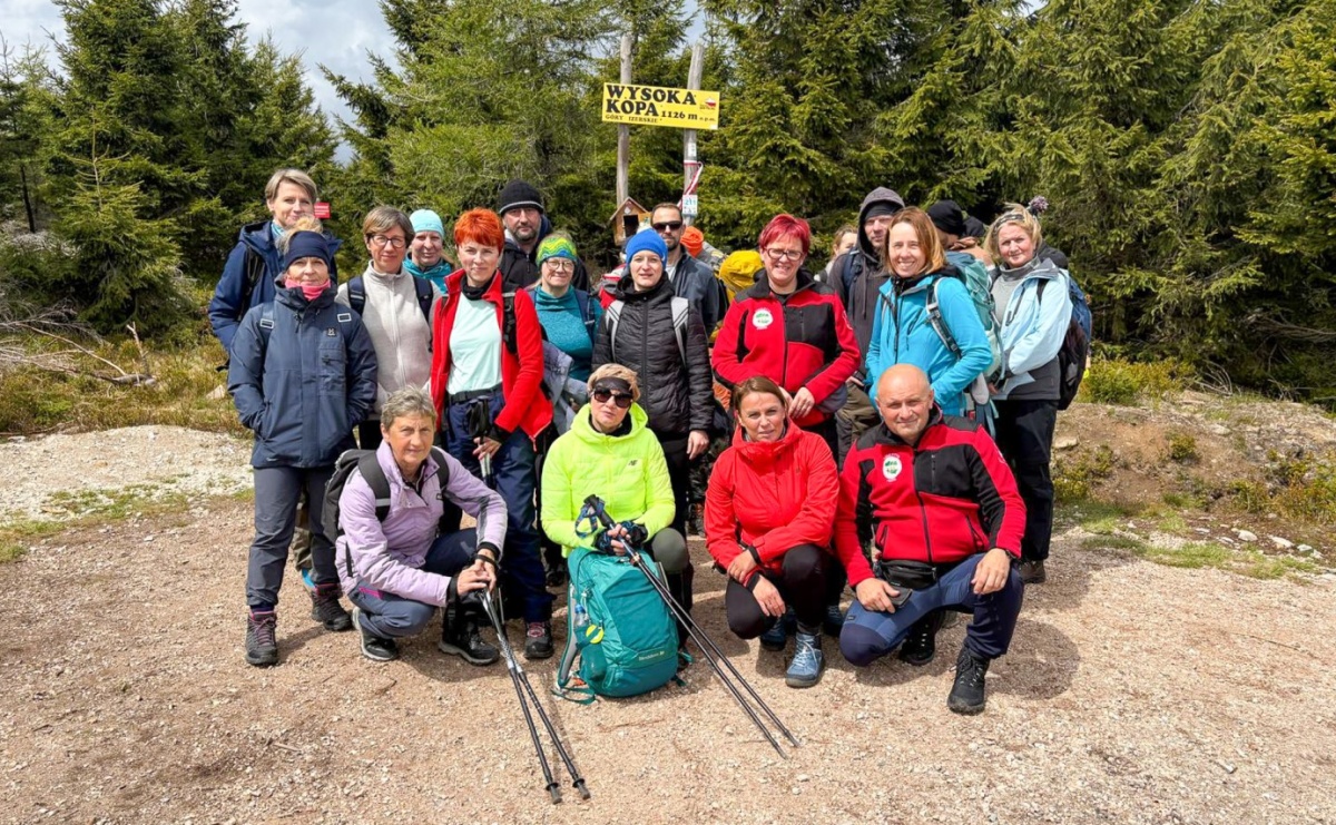 Raciborzanie zdobyli Wysoką Kopę i Skopiec – kolejna wyprawa z PTTK za nami - Serwis informacyjny z Raciborza - naszraciborz.pl