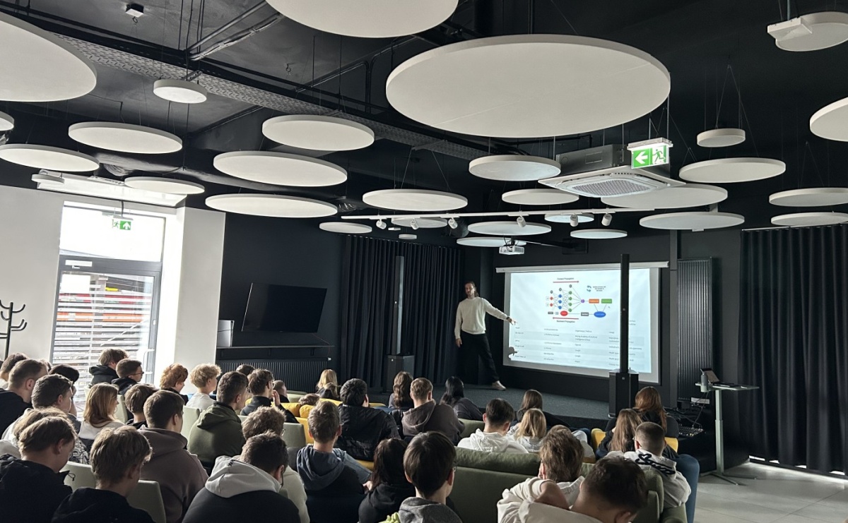 O AI na Stacji Młodych - Serwis informacyjny z Raciborza - naszraciborz.pl