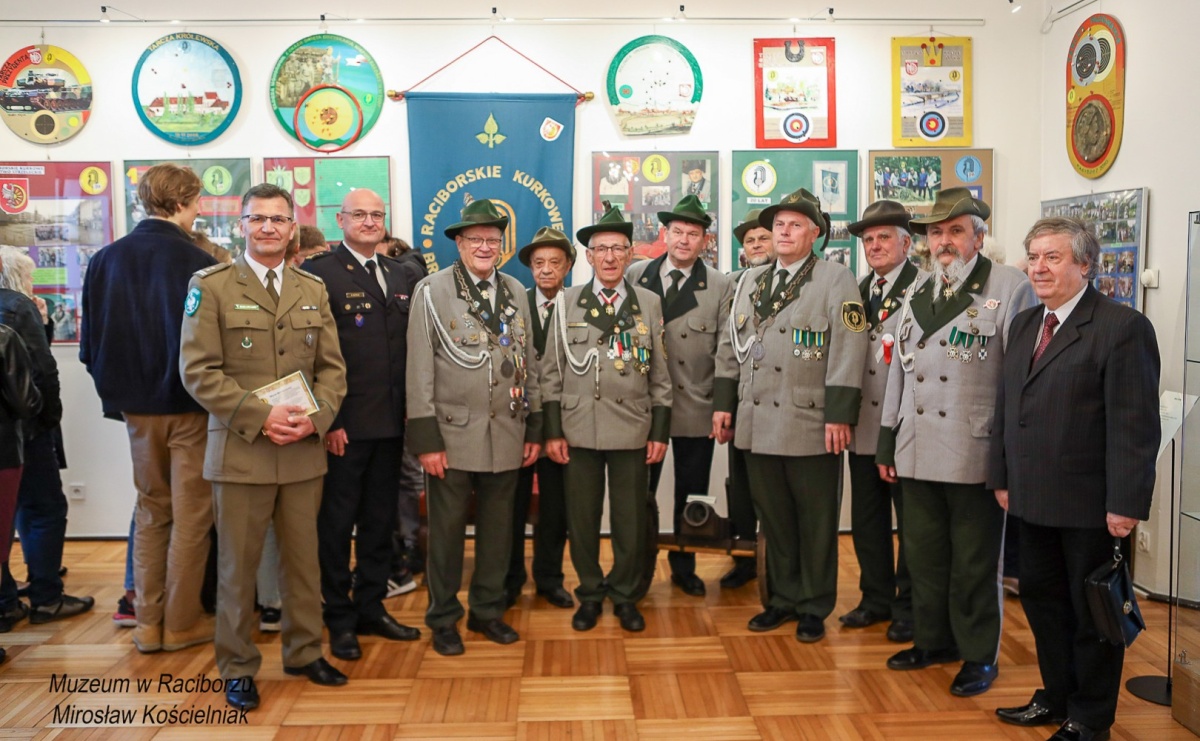 20-lecie Raciborskiego Kurkowego Bractwa Strzeleckiego uczczone w Muzeum - Serwis informacyjny z Raciborza - naszraciborz.pl