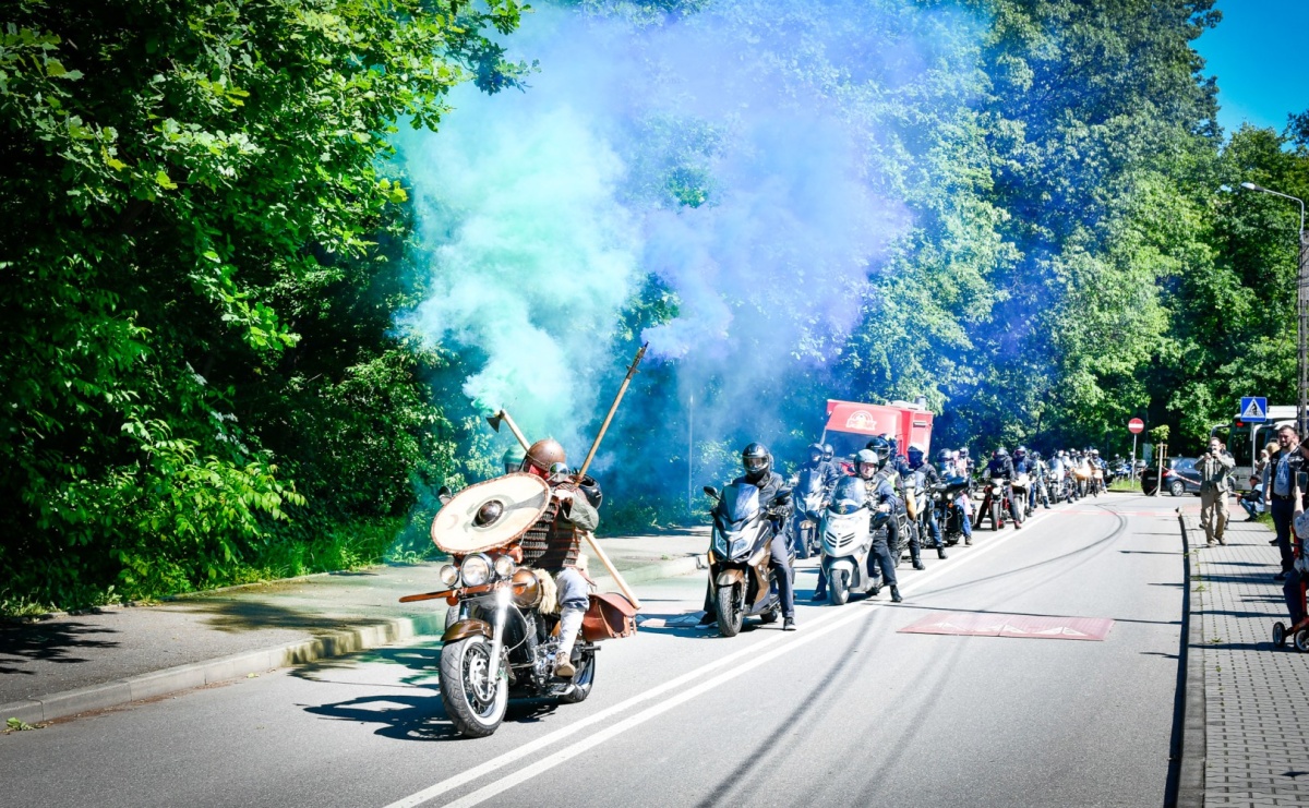 II Spotkanie Motocyklowe w Raciborskim Grodzie – parada za nami, trwa piknik - Serwis informacyjny z Raciborza - naszraciborz.pl