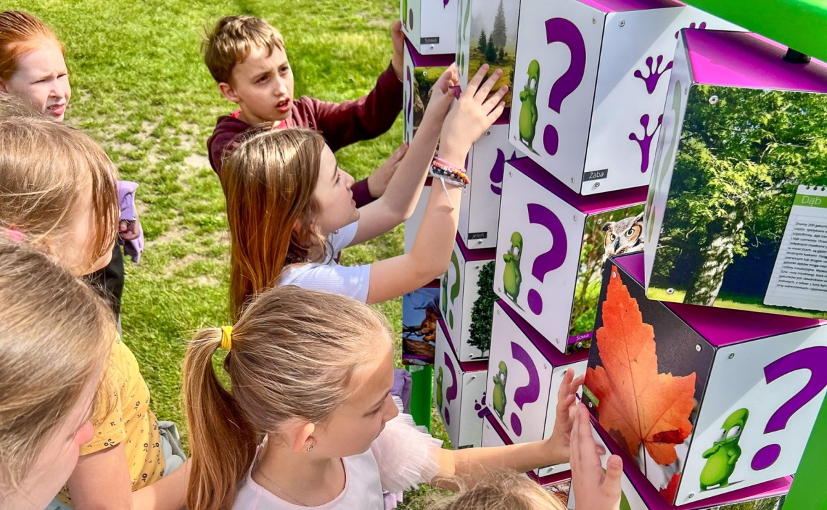 Naukowy plac zabaw w SP 13 w Raciborzu rozwija kreatywność i ciekawość świata - Serwis informacyjny z Raciborza - naszraciborz.pl