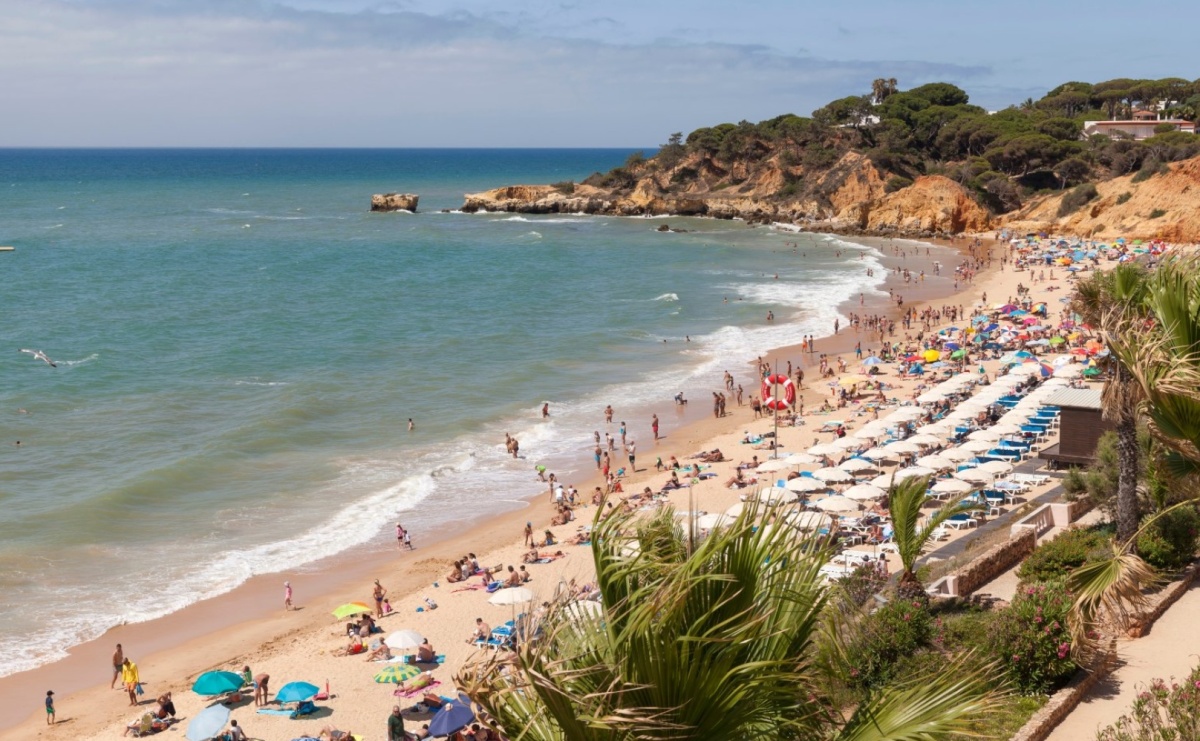 Wakacje w Hiszpanii – jak wybrać ofertę dopasowaną do Twoich potrzeb? - Serwis informacyjny z Raciborza - naszraciborz.pl