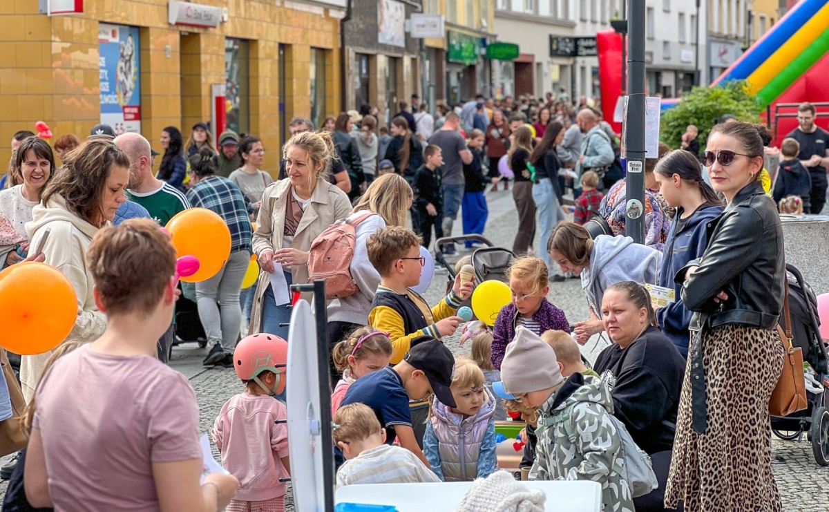 Dzień Dziecka na Długiej: kolorowy festyn dla najmłodszych - Serwis informacyjny z Raciborza - naszraciborz.pl