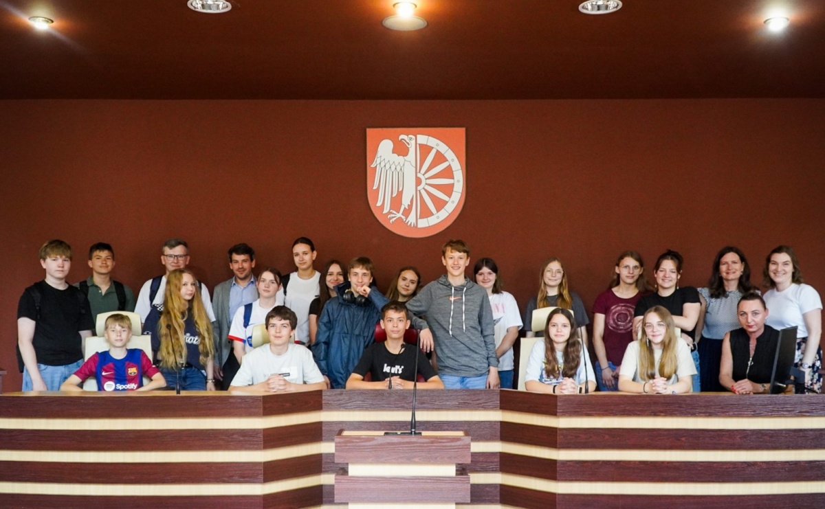 Delegacja uczniów z Roth z wizytą w raciborskim magistracie - Serwis informacyjny z Raciborza - naszraciborz.pl