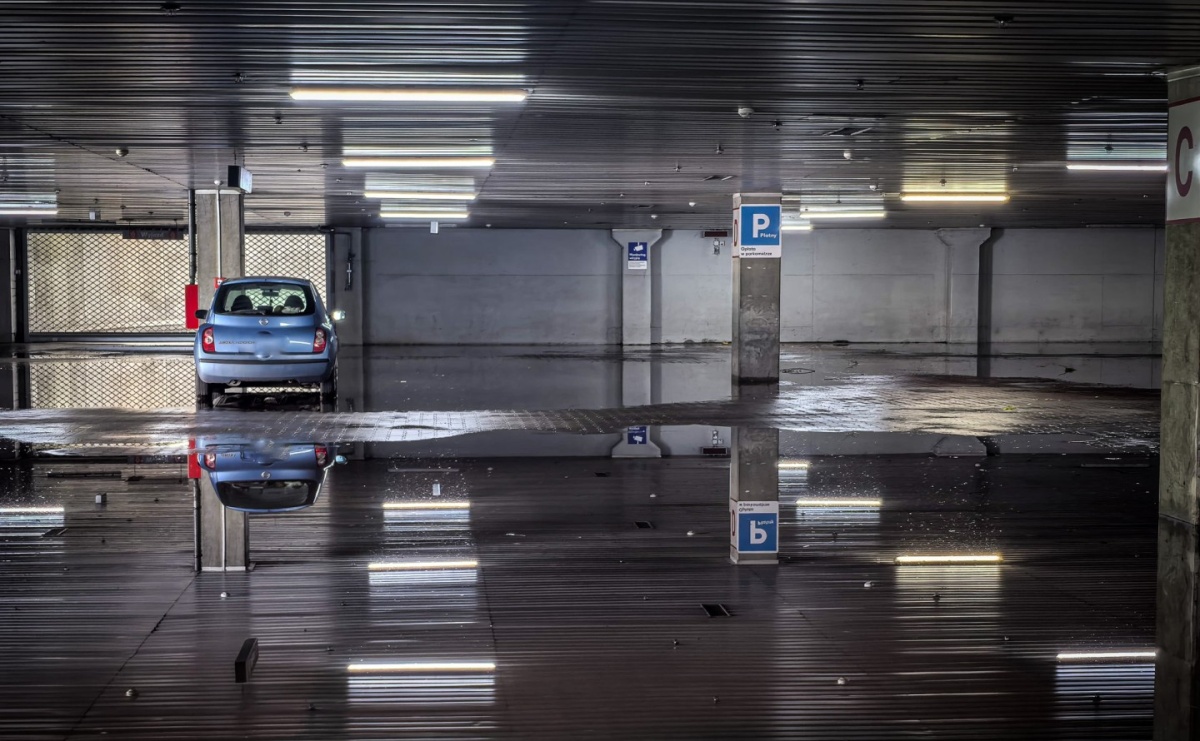 Kolejna nawałnica nad Raciborzem: zalane ulice, powalone drzewa i uszkodzenia infrastruktury - Serwis informacyjny z Raciborza - naszraciborz.pl