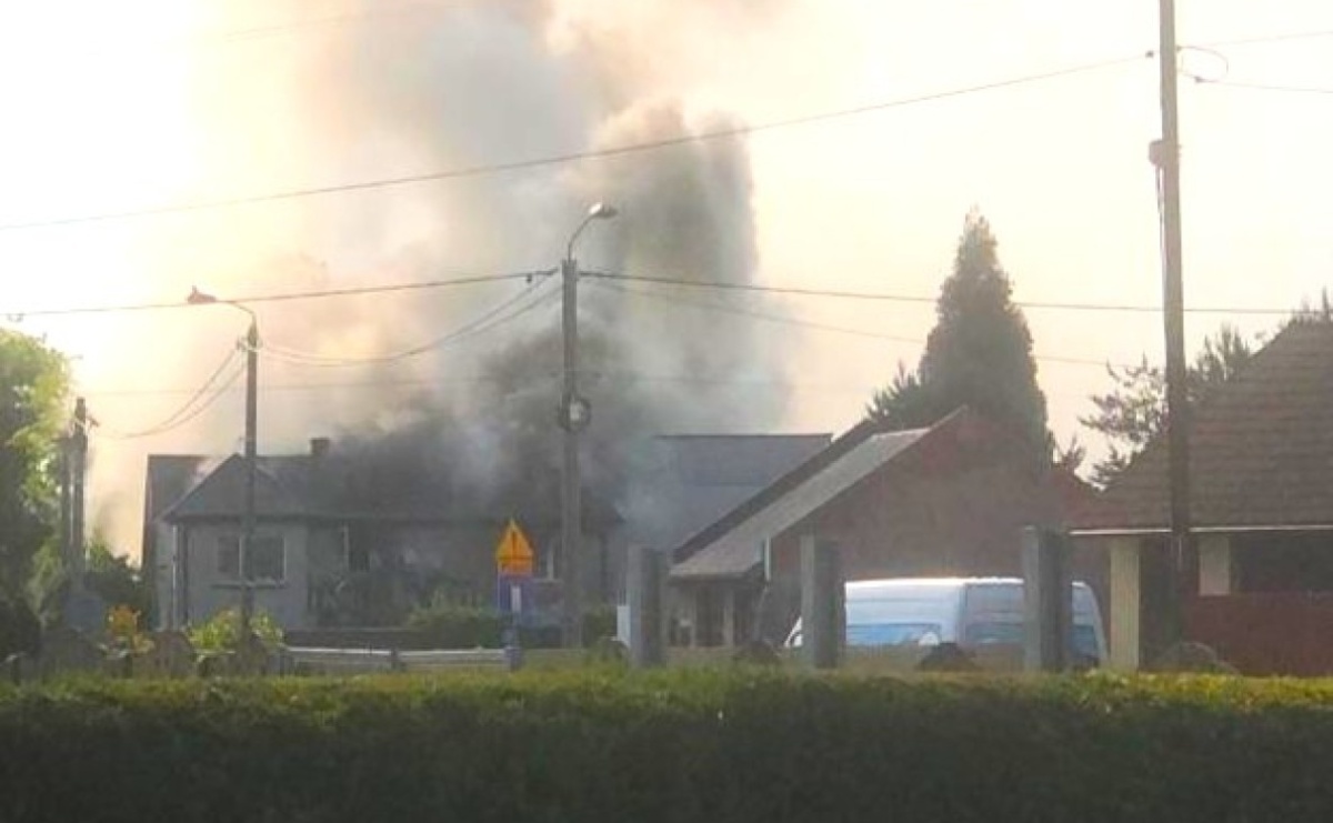 200 tys. złotych strat w pożarze na Bydgoskiej. Palące się śmieci przy Stalmacha - Serwis informacyjny z Raciborza - naszraciborz.pl