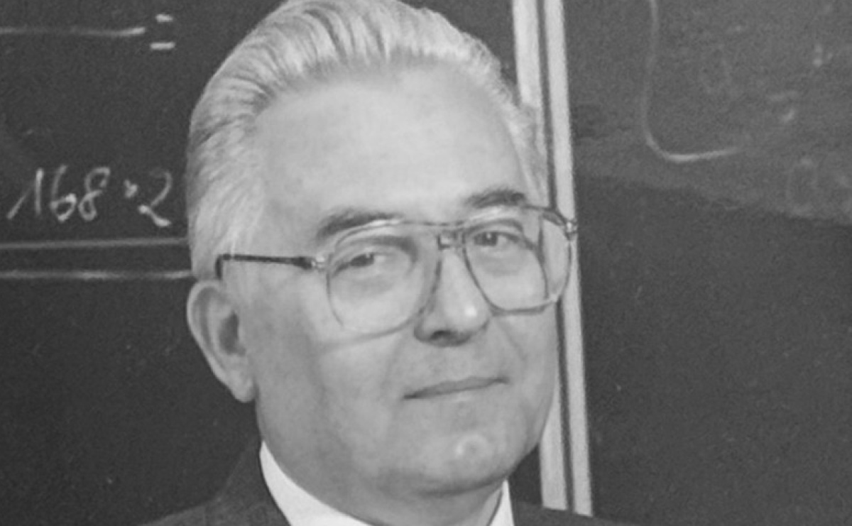 Zmarł prof. Kazimierz Dorożyński – legenda II LO w Raciborzu - Serwis informacyjny z Raciborza - naszraciborz.pl