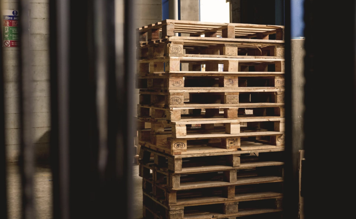 Jak wybrać odpowiednie nadstawki paletowe? Praktyczny poradnik dla firm - Serwis informacyjny z Raciborza - naszraciborz.pl