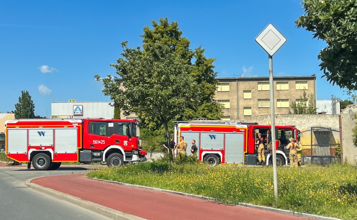 Strażacki maraton w powiecie: pożary, kolizje i szybkie akcje ratunkowe [RAPORT 998] - Serwis informacyjny z Raciborza - naszraciborz.pl