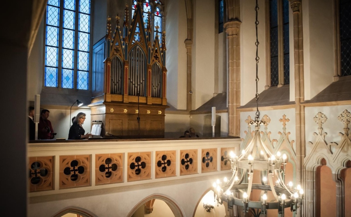 Niedzielna Msza św. w kaplicy zamkowej z koncertem organowym - Serwis informacyjny z Raciborza - naszraciborz.pl