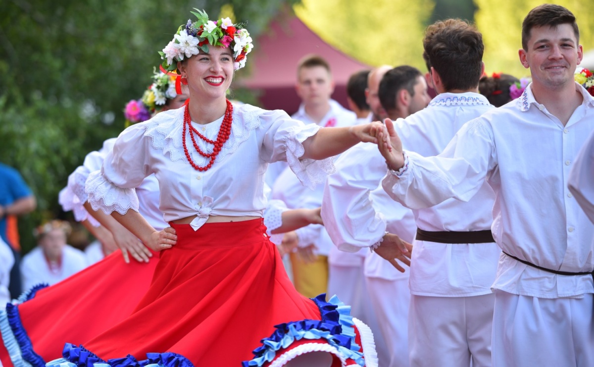 Magiczna noc świętojańska nad Babiczokiem – debiut Babic, Nędzy i Łężczoka w Festiwalu Górnej Odry - Serwis informacyjny z Raciborza - naszraciborz.pl