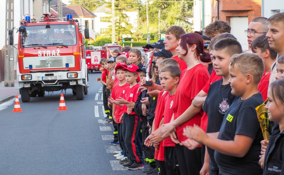 Żelazny Mały Strażak - zawody w Krzanowicach - Serwis informacyjny z Raciborza - naszraciborz.pl