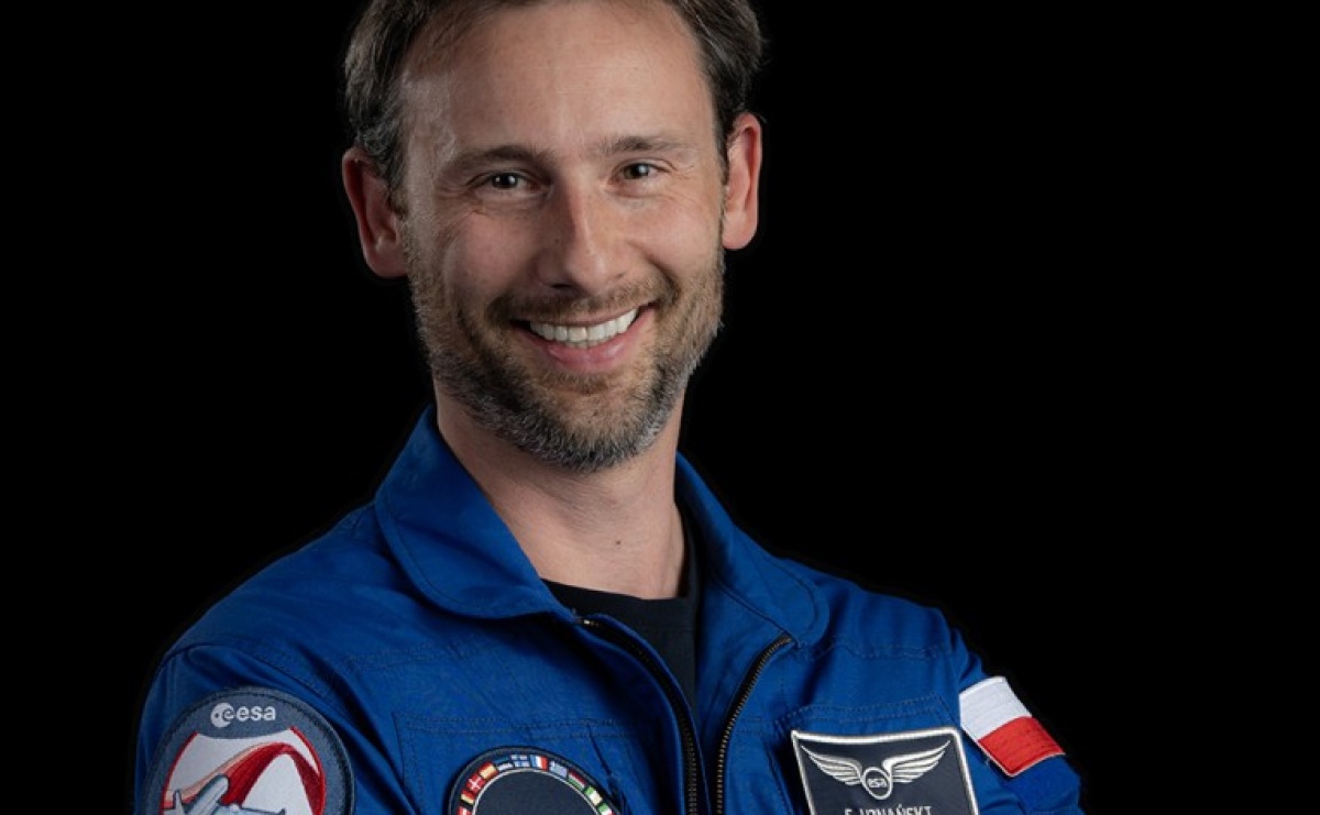 Emocje nie z tej Ziemi! Polski astronauta eksperymentuje na orbicie – transmisja na żywo w raciborskiej Strefie SOWA - Serwis informacyjny z Raciborza - naszraciborz.pl