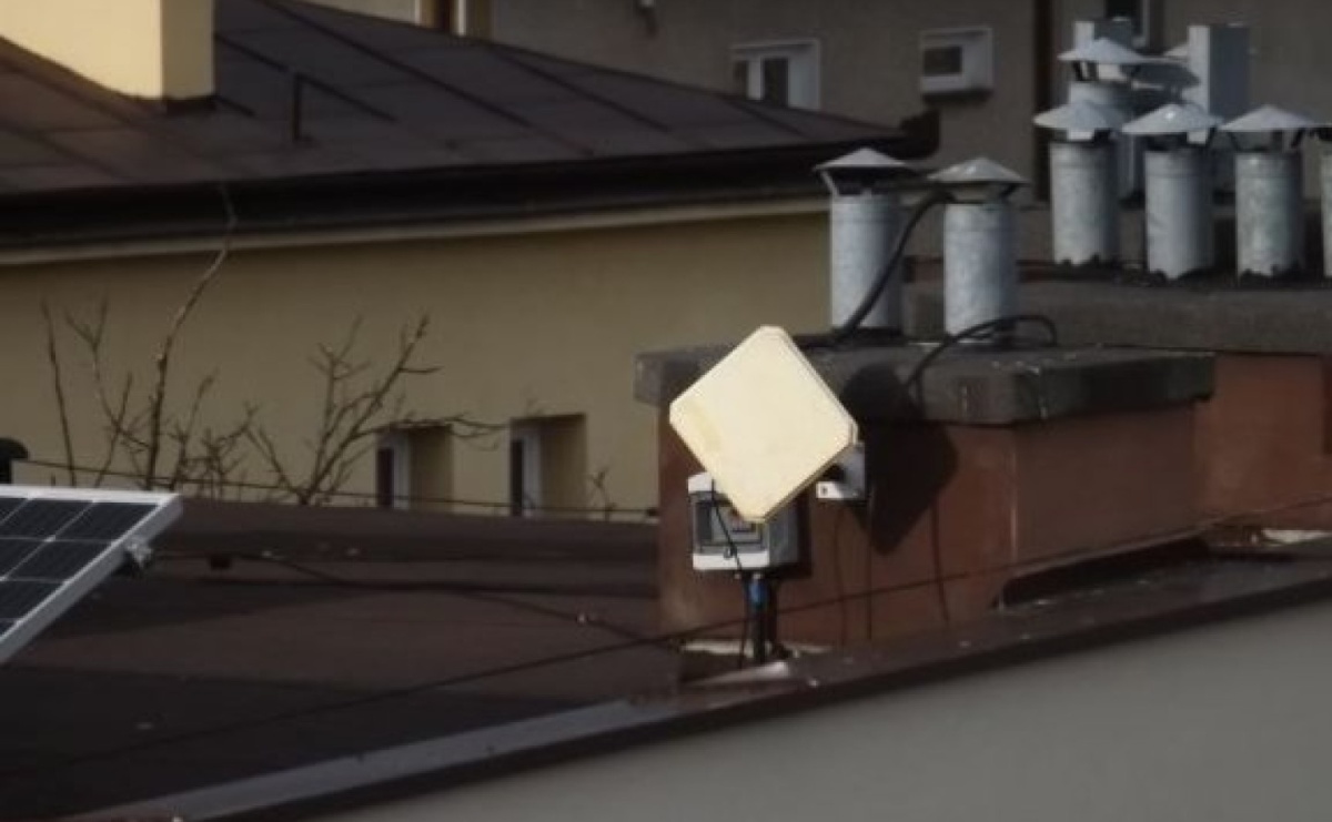 Policja przypomina - wzmacniacze sygnału GSM są nielegalne - Serwis informacyjny z Raciborza - naszraciborz.pl