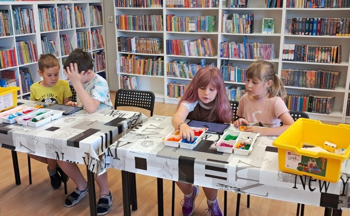 LEGO SPIKE Essential w bibliotece na Płoni - Serwis informacyjny z Raciborza - naszraciborz.pl