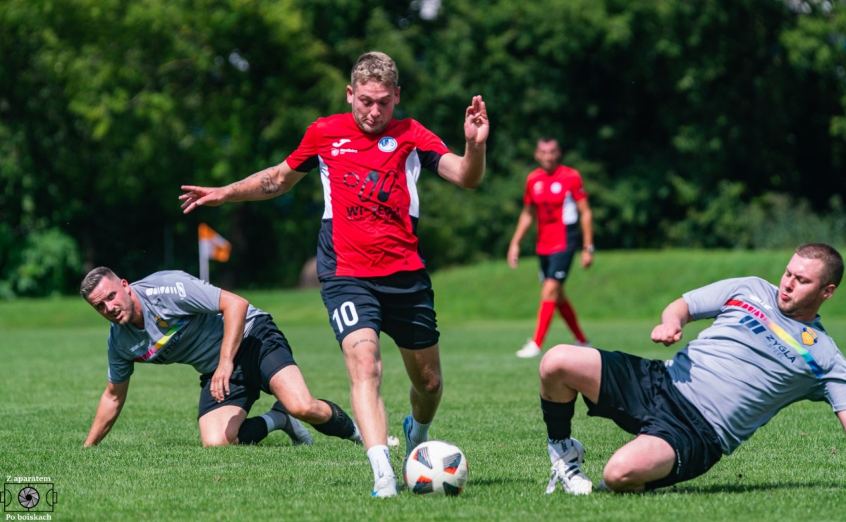 Wyrównany sparing przy Łąkowej. Pawłów minimalnie lepszy [FOTO] - Serwis informacyjny z Raciborza - naszraciborz.pl