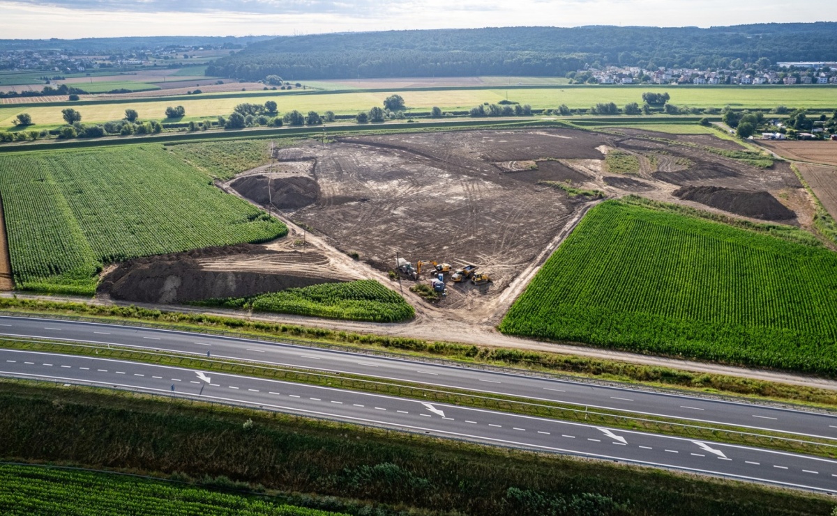 Słodka inwestycja w Raciborzu. Mieszko buduje nowoczesny zakład produkcyjny przy ul. Cieszyńskiej - Serwis informacyjny z Raciborza - naszraciborz.pl