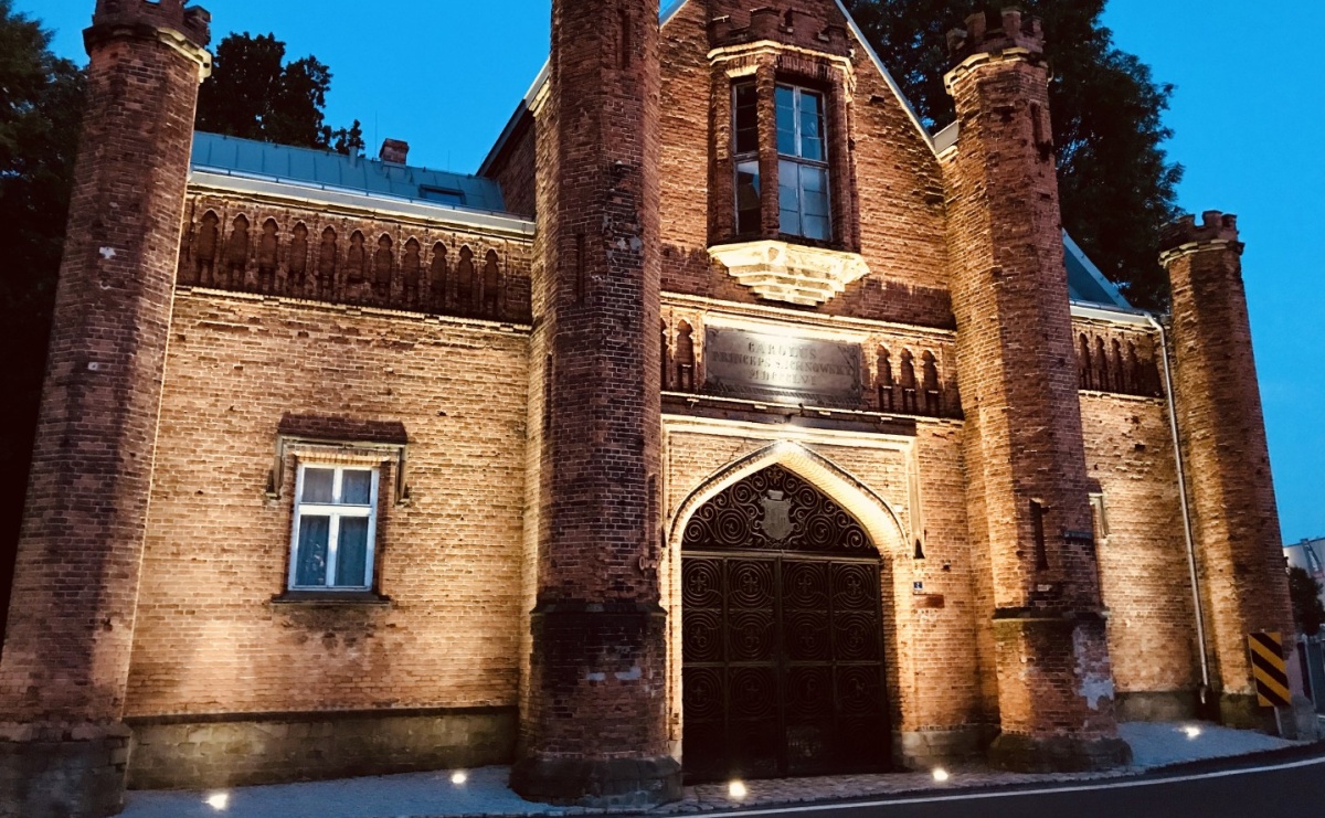 Rajd rowerowy śladami rodziny Lichnowskich. Historyczna wyprawa z PTTK Racibórz już we wrześniu - Serwis informacyjny z Raciborza - naszraciborz.pl