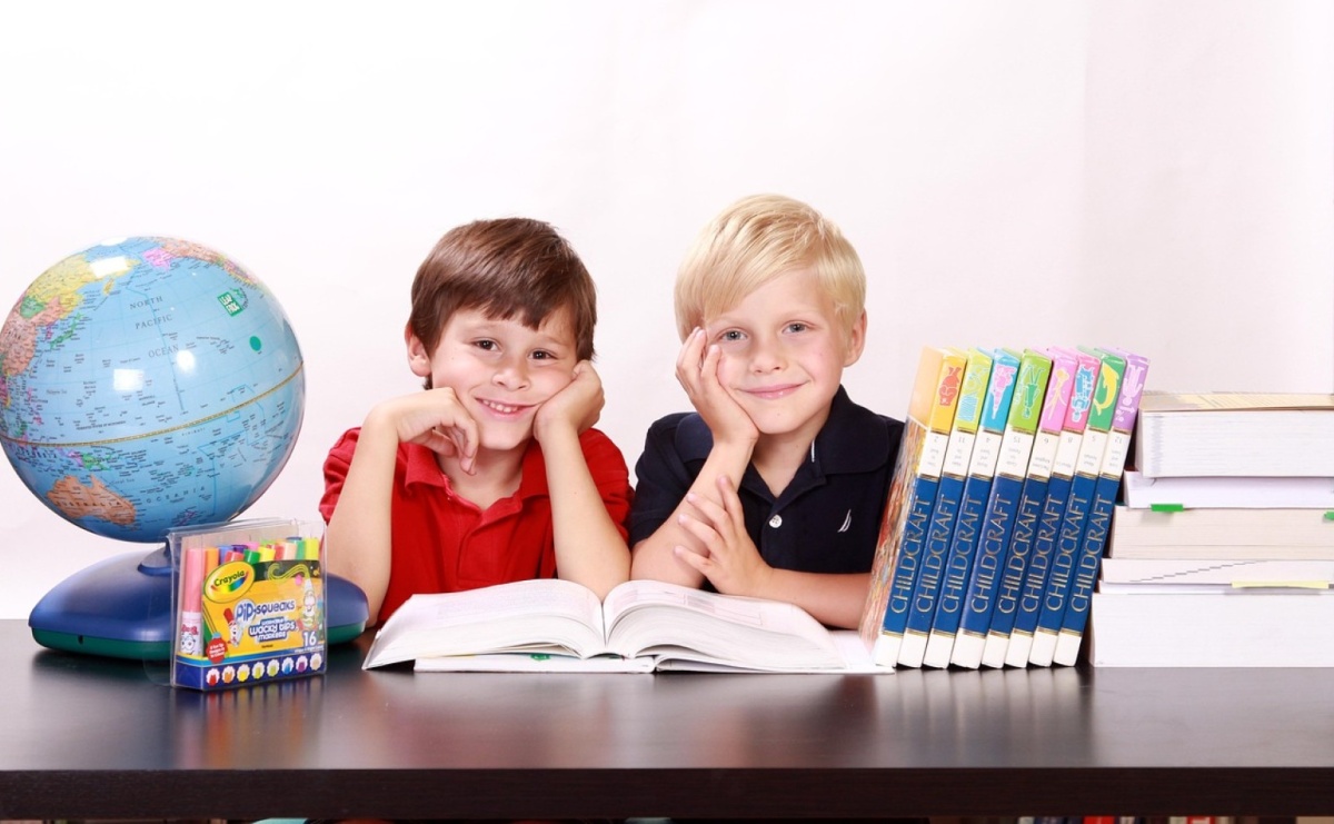 W województwie śląskim ZUS wypłacił już 22,3 mln zł rodzicom i opiekunom na wyprawkę szkolną  - Serwis informacyjny z Raciborza - naszraciborz.pl