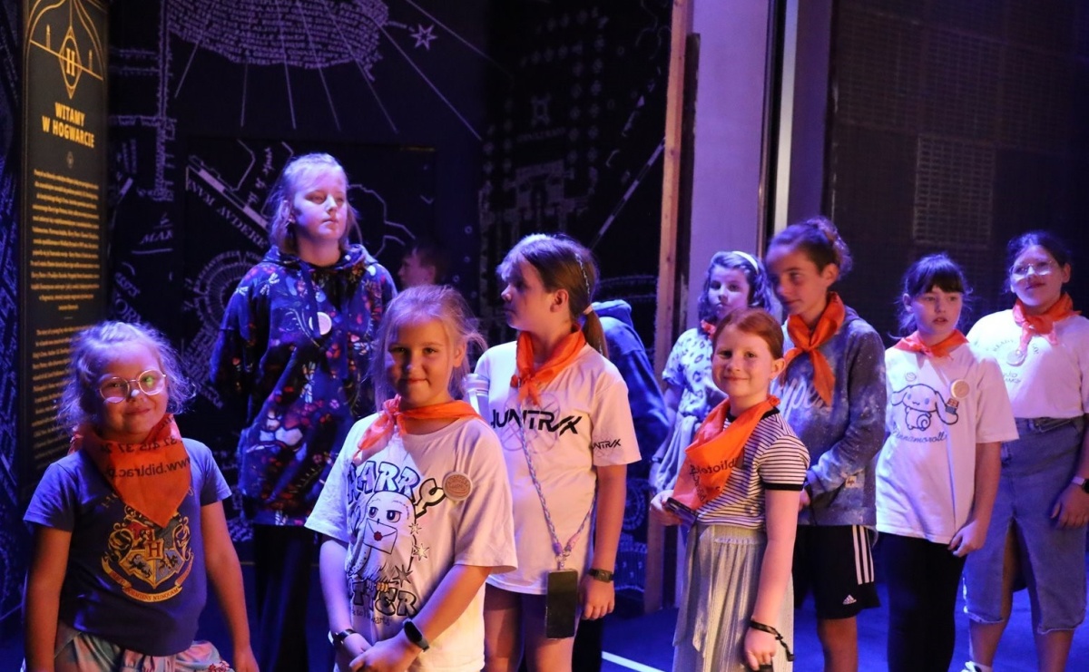 Magiczna podróż do świata Harry’ego Pottera – relacja z wyjazdu w ramach Lata z Biblioteką - Serwis informacyjny z Raciborza - naszraciborz.pl