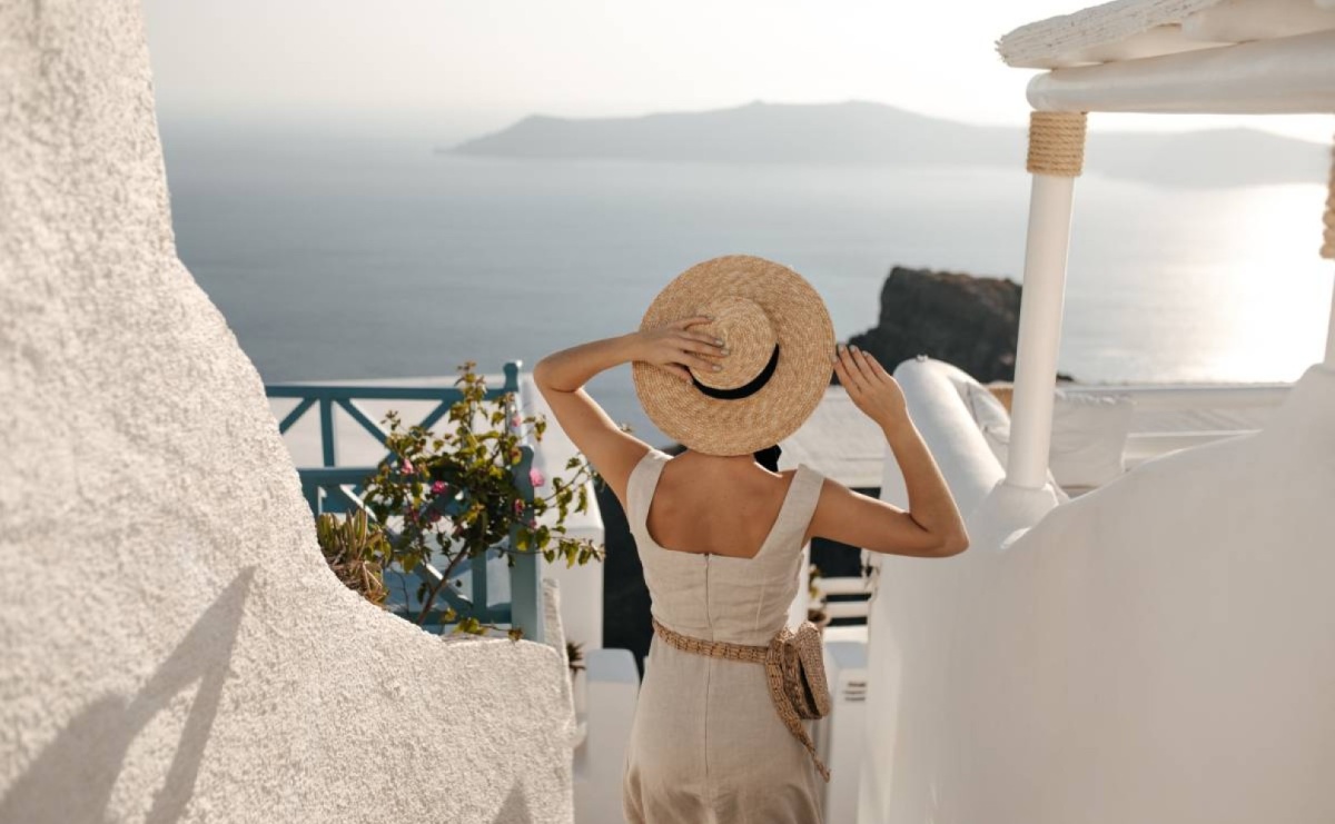 Spokojna strona Grecji: 7 wysp, gdzie odpoczniesz bez turystów - Serwis informacyjny z Raciborza - naszraciborz.pl