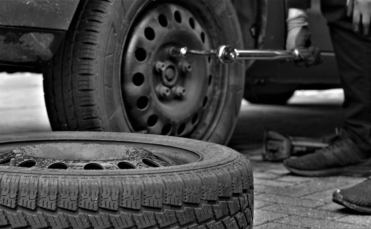 Mobilna wulkanizacja w Warszawie – na jakie usługi warto się zdecydować? - Serwis informacyjny z Raciborza - naszraciborz.pl