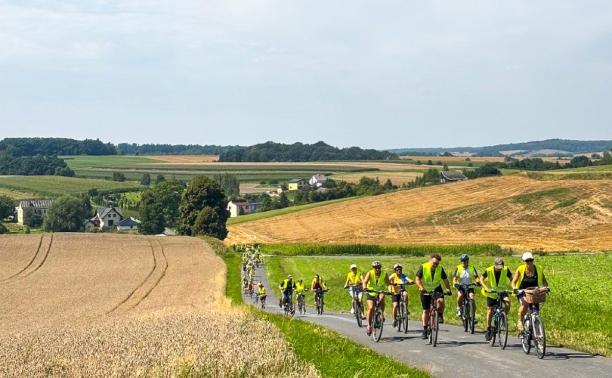 Blisko 100 rowerzystów na 15. Rajdzie Rowerowym w Gminie Krzyżanowice - Serwis informacyjny z Raciborza - naszraciborz.pl