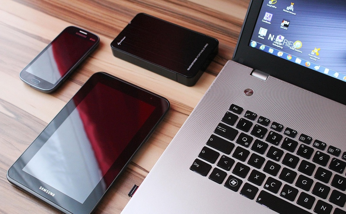 Najczęstsze awarie smartfonów i jak im zapobiegać - Serwis informacyjny z Raciborza - naszraciborz.pl