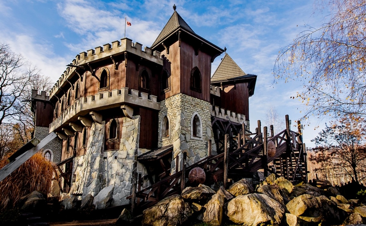 Lato z RCK zaprasza! Są jeszcze wolne miejsca na wycieczkę do Warowni Pszczyńskich Rycerzy w czwartek 21 sierpnia - Serwis informacyjny z Raciborza - naszraciborz.pl