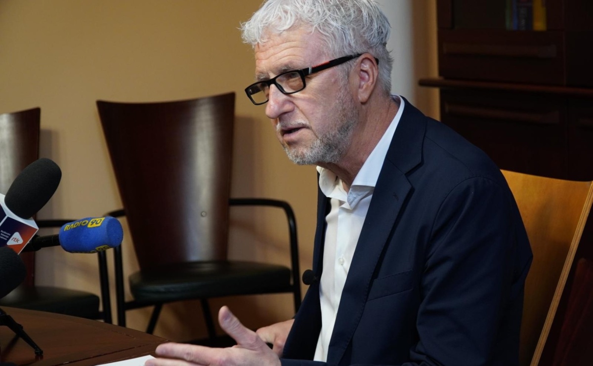 Prezydent Wojciechowicz o rynku i poprzednikach: Mieli rok na sfinalizowanie konkursu, dziś protestują przeciwko czemuś, czego nie dokończyli - Serwis informacyjny z Raciborza - naszraciborz.pl