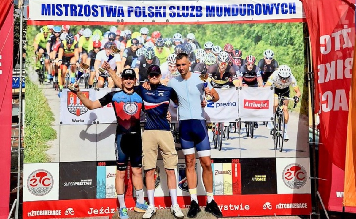 Aleksander Wyszyński najlepszy w Polsce! Policjant z Pietrowic Wielkich mistrzem w kolarstwie szosowym - Serwis informacyjny z Raciborza - naszraciborz.pl