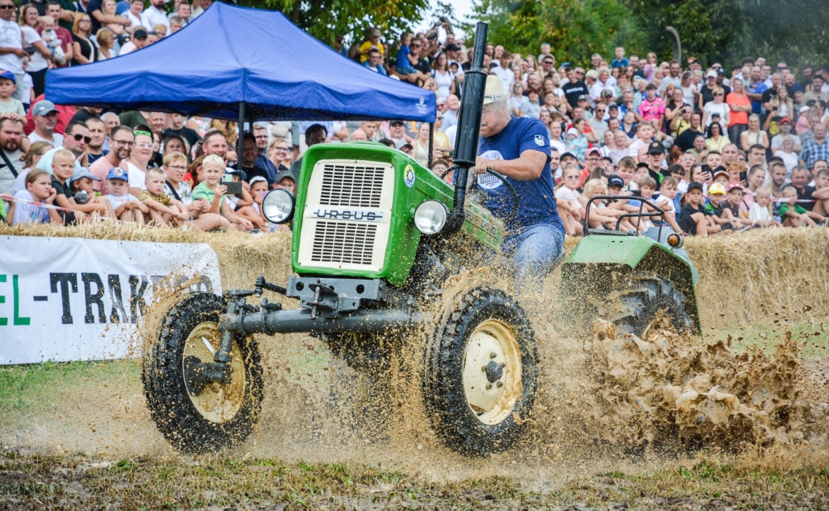 Hałas, błoto i niespodzianki. Ciapek Racing wrócił do Krowiarek! [FOTO i WIDEO] - Serwis informacyjny z Raciborza - naszraciborz.pl