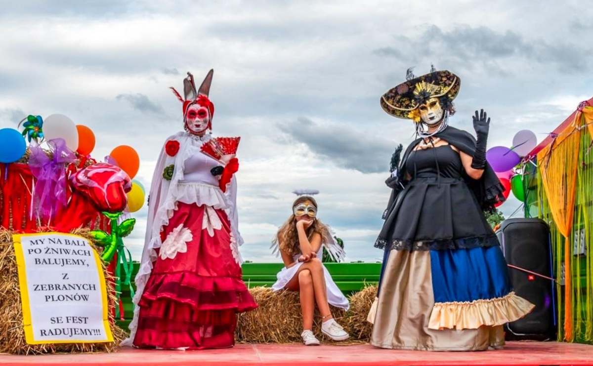 Dożynki w Rudyszwałdzie. Kolorowy pokaz maszyn rolniczych z weneckim akcentem [FOTO i WIDEO] - Serwis informacyjny z Raciborza - naszraciborz.pl