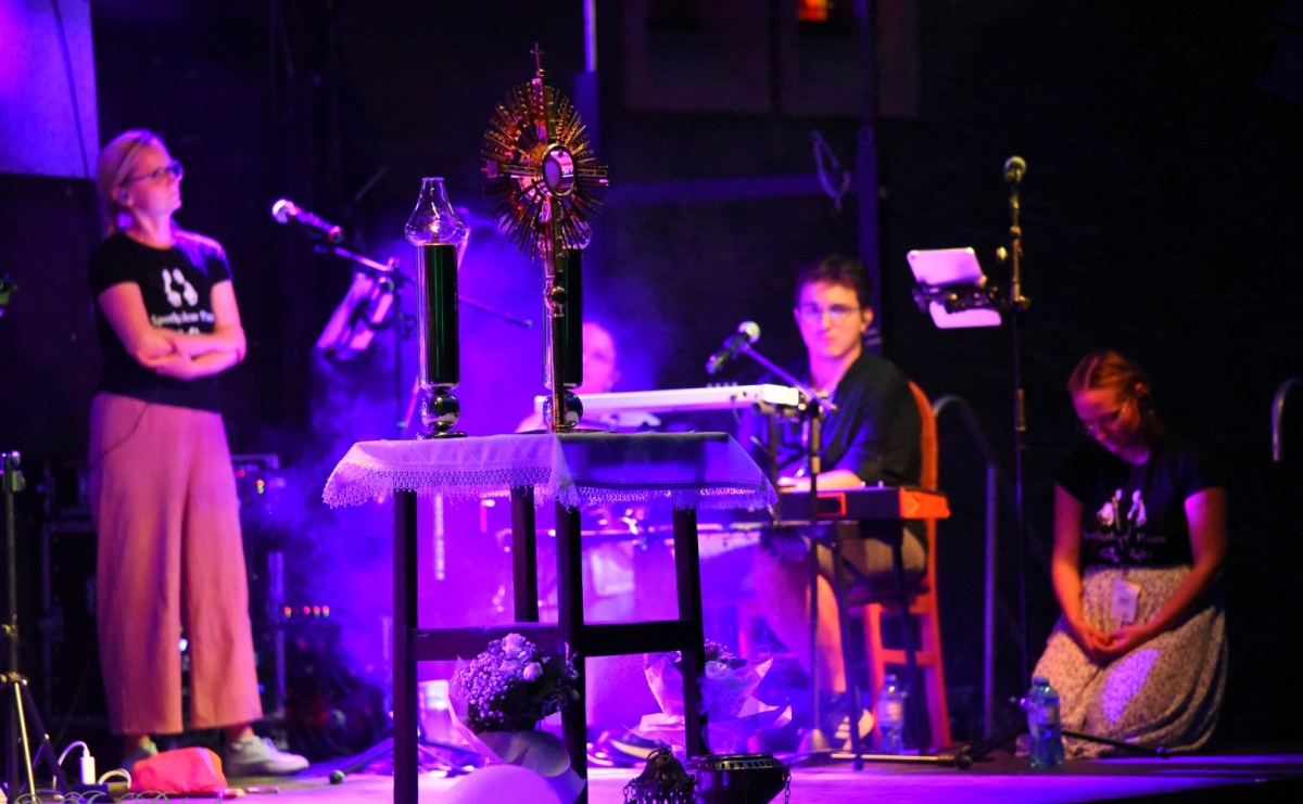 Raciborski Wieczór Uwielbienia – drugi dzień festiwalu Spotkałem Pana - Serwis informacyjny z Raciborza - naszraciborz.pl