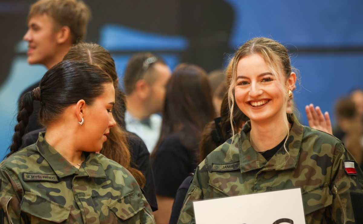 Uroczyste rozpoczęcie roku szkolnego w Zespole Szkół Ogólnokształcących Mistrzostwa Sportowego - Serwis informacyjny z Raciborza - naszraciborz.pl