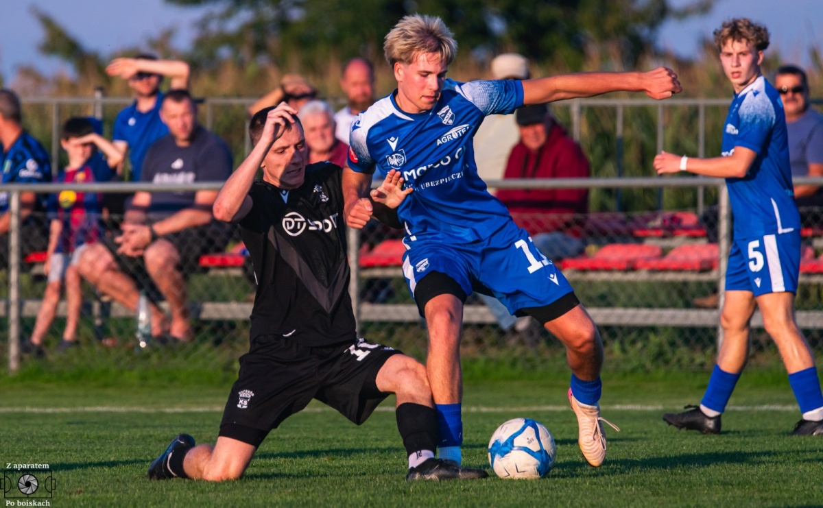 Puchar Polski: Choć Naprzód szalał, Unii nie złamał [FOTO] - Serwis informacyjny z Raciborza - naszraciborz.pl