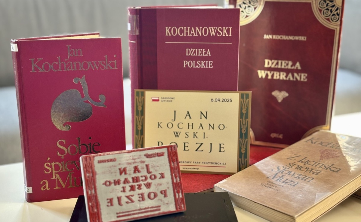 Narodowe Czytanie 2025: pamiątkowa pieczęć i koncert w raciborskiej bibliotece - Serwis informacyjny z Raciborza - naszraciborz.pl