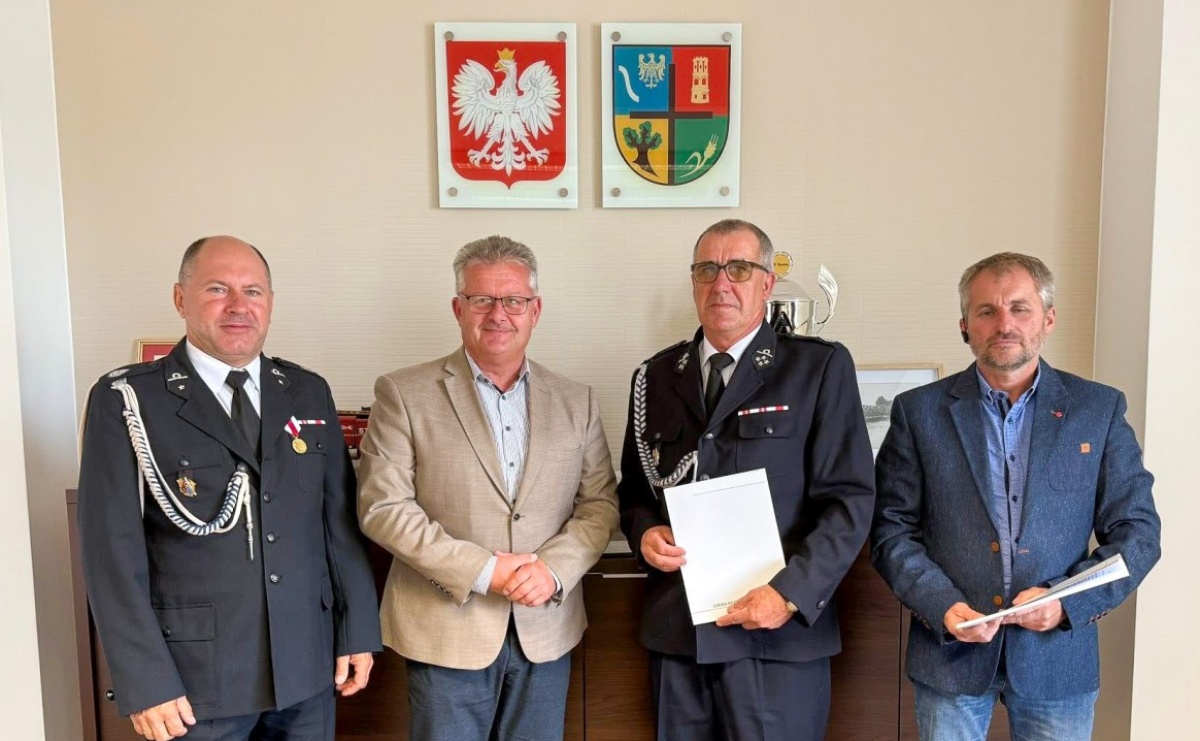 Nowy średni samochód ratowniczo-gaśniczy dla OSP Owsiszcze - Serwis informacyjny z Raciborza - naszraciborz.pl