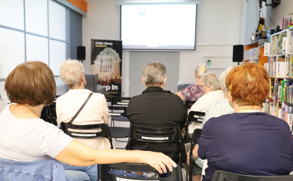 Płać bezpiecznie w Internecie! Weź udział w webinarium w bibliotece - Serwis informacyjny z Raciborza - naszraciborz.pl