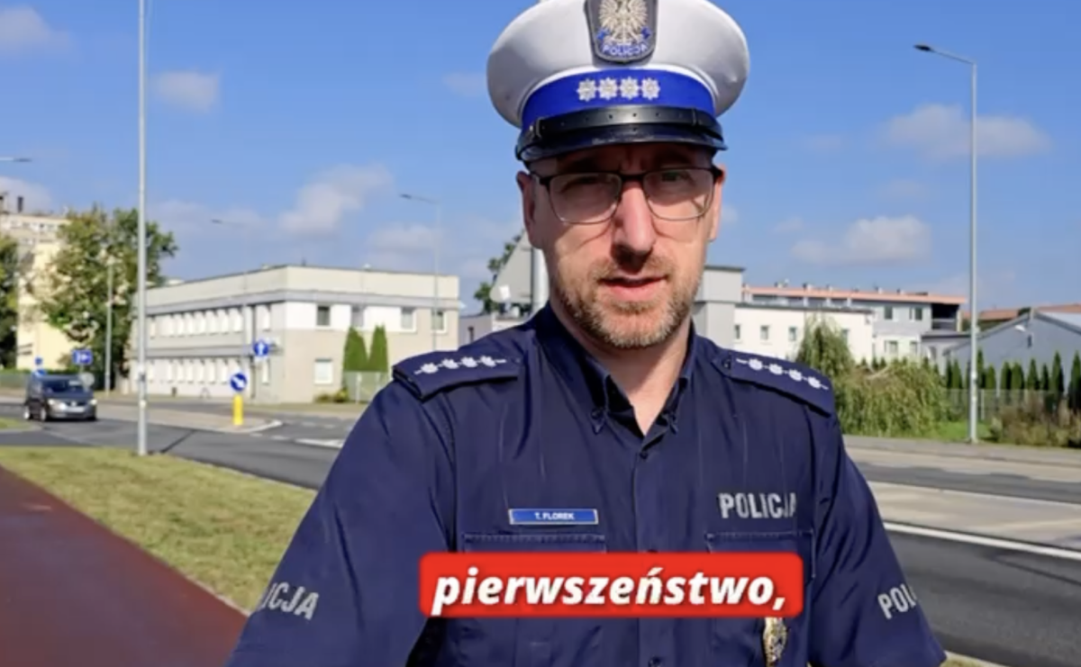Raciborscy policjanci nakręcili film o bezpiecznej jeździe na hulajnodze - Serwis informacyjny z Raciborza - naszraciborz.pl