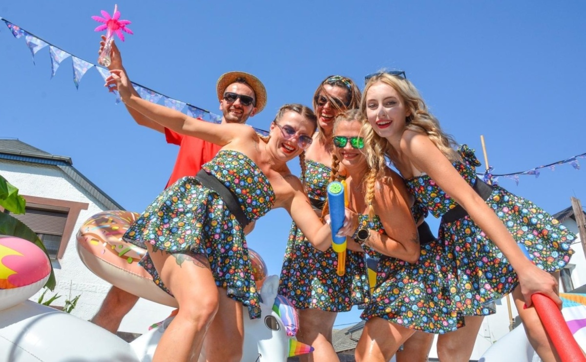 Końcówka września w Pietrowicach Wielkich: dożynki i śląskie wesele pełne tradycji - Serwis informacyjny z Raciborza - naszraciborz.pl