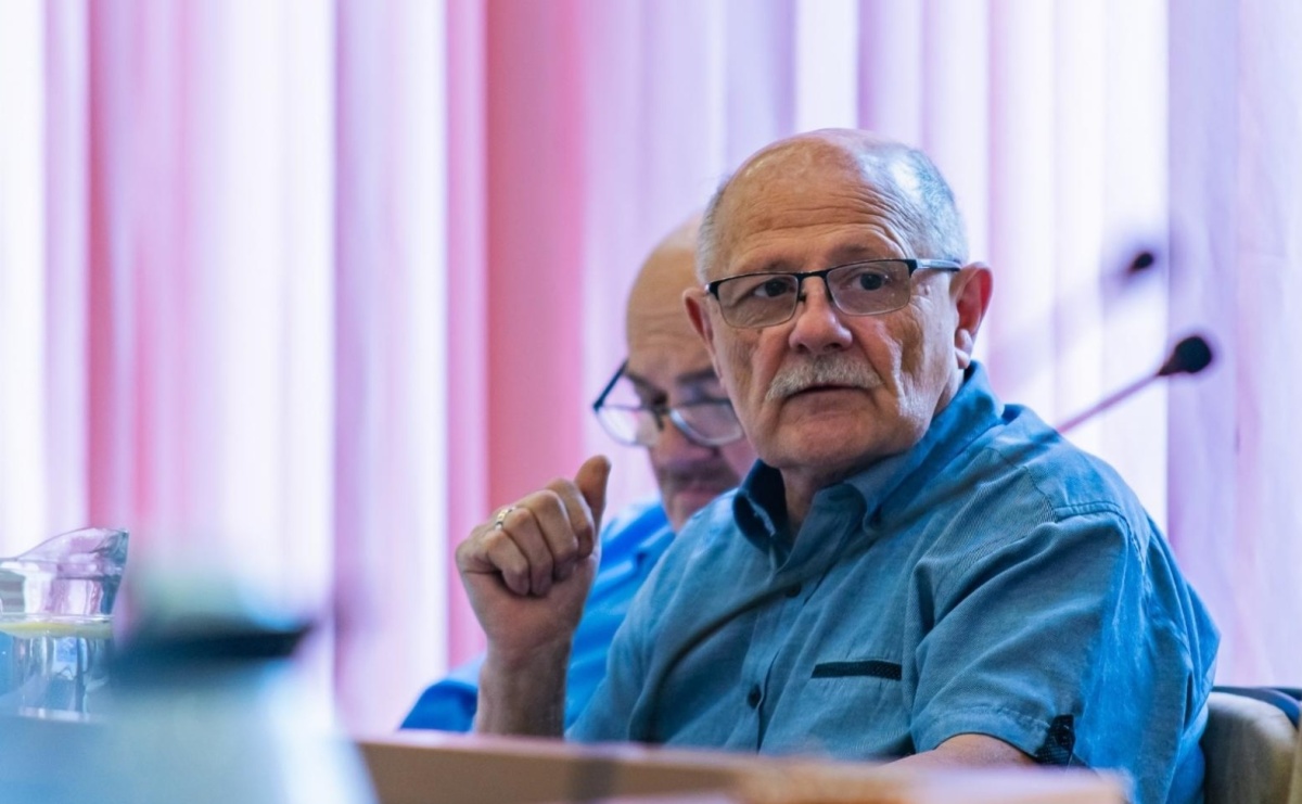 Drogowe bolączki Ocic. Radny Henryk Mainusz domaga się remontów ulicy Wesołej i polnej przy Wiejskiej - Serwis informacyjny z Raciborza - naszraciborz.pl