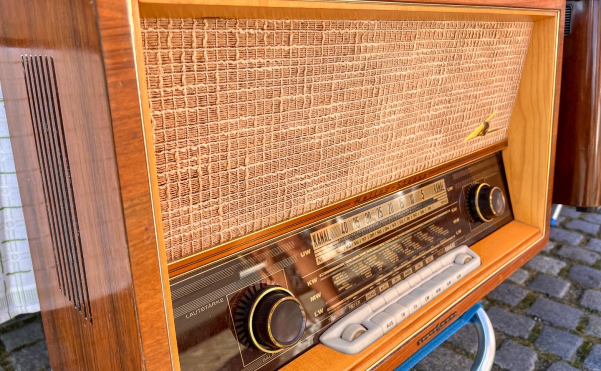 Starocie i skarby minionych lat na raciborskim targu - Serwis informacyjny z Raciborza - naszraciborz.pl