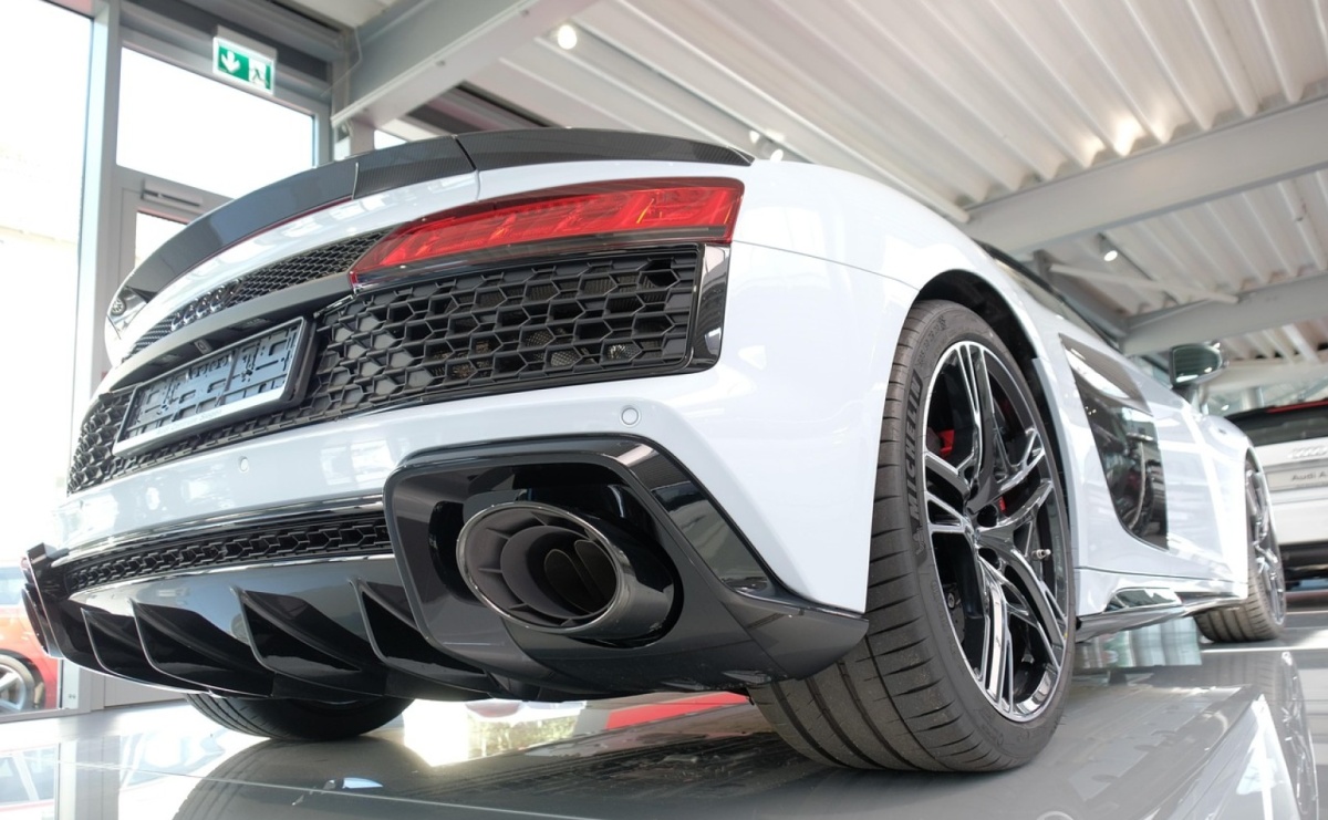 Lakiernictwo samochodowe – zawód przyszłości - Serwis informacyjny z Raciborza - naszraciborz.pl