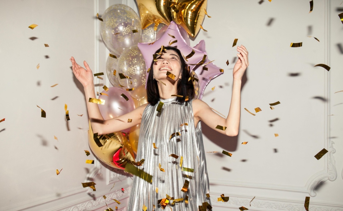 Dekoracje sylwestrowe 2025 - jakie wybrać, by zachwycić gości? - Serwis informacyjny z Raciborza - naszraciborz.pl